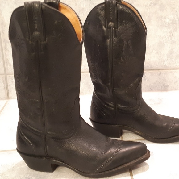 Boulet Canada Shoes - Cowboy boots by Boulet Canada- Women size 6